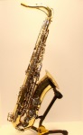 1244U Tenor Saxophone Outfit (used) . Bundy
