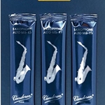 SR2125/3V Alto Saxophone Reeds #2.5 (3 pack) . Vandoren