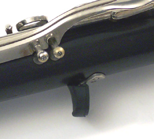 6134 Clarinet/Oboe Thumb Saver . Runyon