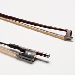 BL40 Violin Bow (4/4, Brazilwood) . Eastman